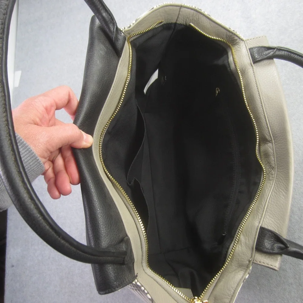 Vince Camuto Julia Satchel Handbag White Black Snake Leather Purse‎ NWT